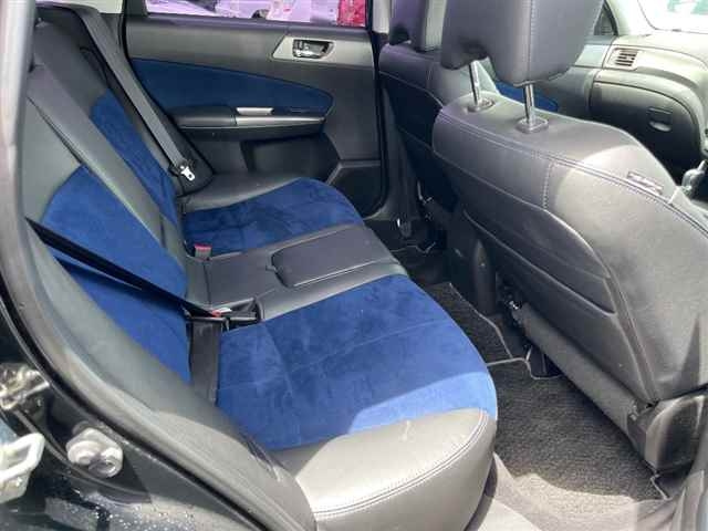 SUBARU FORESTER 2011