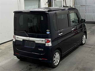DAIHATSU TANTO 2010