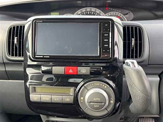 DAIHATSU TANTO 2010