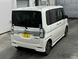 DAIHATSU TANTO 2019