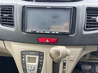 DAIHATSU MOVE 2012