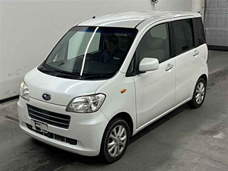 SUBARU LUCRA 2010
