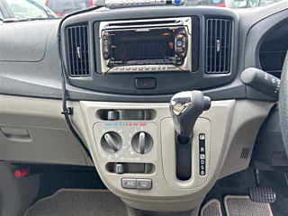 DAIHATSU MIRA E S 2012