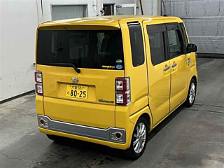 DAIHATSU WAKE 2015