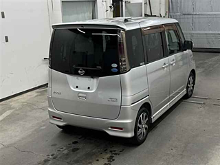 NISSAN ROOX 2010