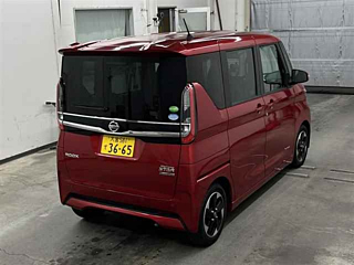 NISSAN ROOX 2020