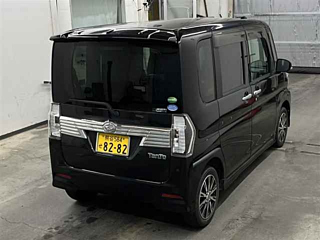 DAIHATSU TANTO 2018