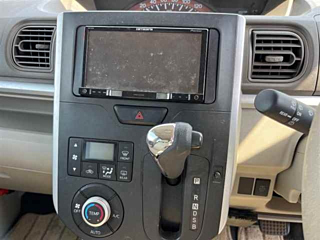 DAIHATSU TANTO 2013