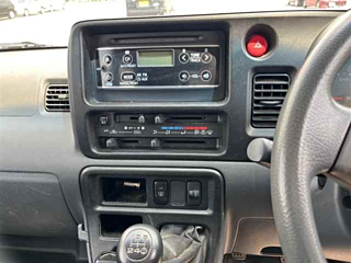 DAIHATSU HIJET VAN 2017