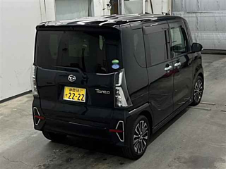 DAIHATSU TANTO 2021