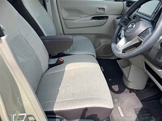 NISSAN ROOX 2020