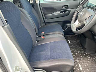 NISSAN ROOX 2023