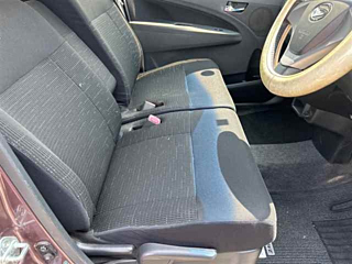 DAIHATSU MOVE 2012