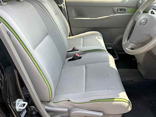 DAIHATSU MOVE CONTE 2014