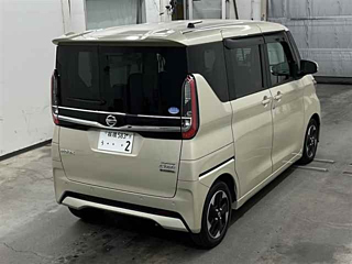 NISSAN ROOX 2021