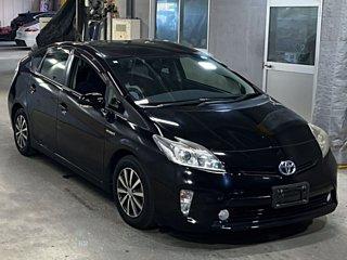 TOYOTA PRIUS 2013