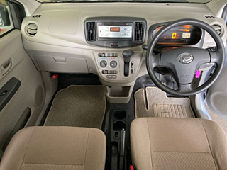 DAIHATSU MIRA E S 2013