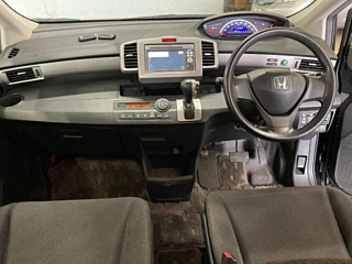 HONDA FREED 2012