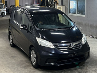 HONDA FREED 2012