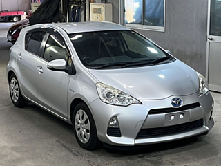 TOYOTA AQUA 2014