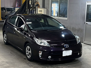 TOYOTA PRIUS 2015