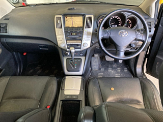 TOYOTA HARRIER 2009