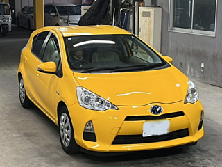 TOYOTA AQUA 2014