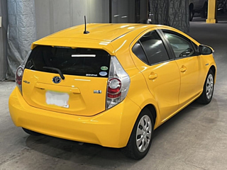 TOYOTA AQUA 2014