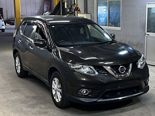 NISSAN X-TRAIL 2015