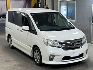 NISSAN SERENA 2013