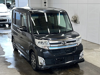 DAIHATSU TANTO 2015