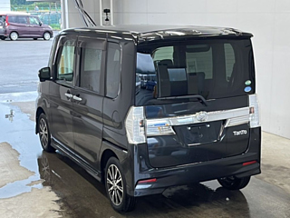 DAIHATSU TANTO 2015