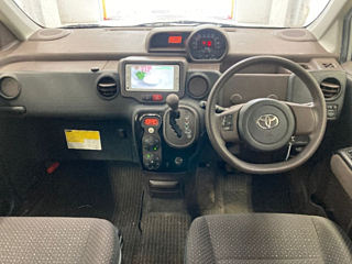 TOYOTA PORTE 2013
