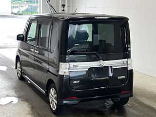 DAIHATSU TANTO 2012
