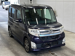 DAIHATSU TANTO 2014