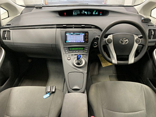 TOYOTA PRIUS 2010