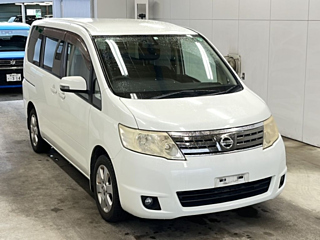 NISSAN SERENA 2010