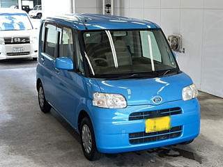 DAIHATSU TANTO 2009