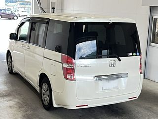 HONDA STEP WAGON 2010