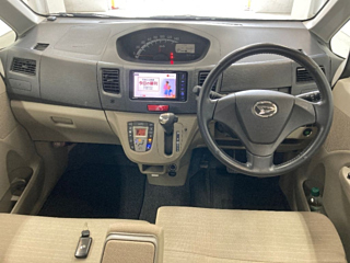DAIHATSU MOVE 2011