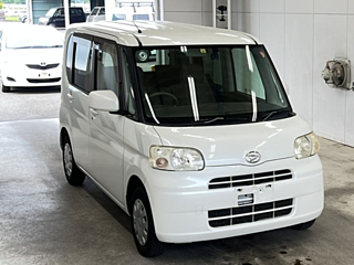 DAIHATSU TANTO 2010