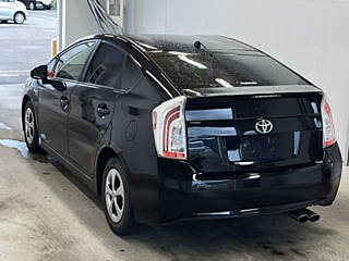 TOYOTA PRIUS 2012
