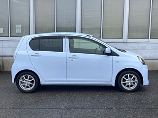 DAIHATSU MIRA E S 2014