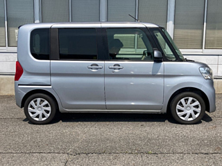 DAIHATSU TANTO 2015