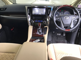 TOYOTA VELLFIRE 2017