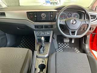 VOLKSWAGEN POLO 2018