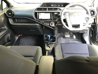TOYOTA AQUA 2016