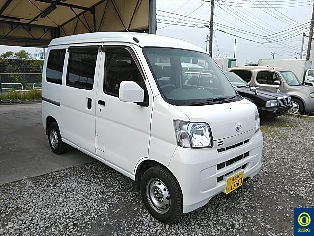 DAIHATSU HIJET VAN 2013