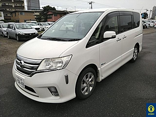NISSAN SERENA 2013