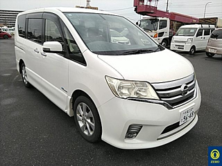 NISSAN SERENA 2013